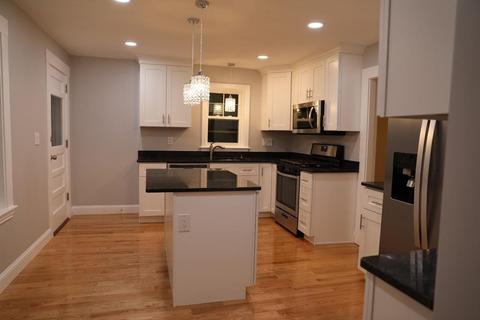 25 Central Ave, Danvers, MA 01923 photo 9