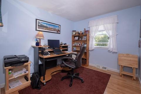 17 Jeffrey Rd, Canton, MA 02021 photo 14