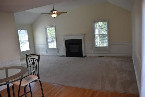 20 Howard St, Ayer, MA 01432 photo 9