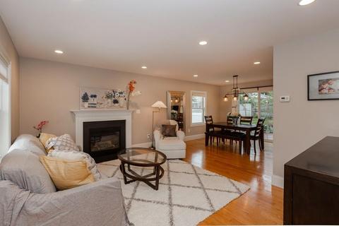 447 Appleton St, Arlington, MA 02476 photo 9