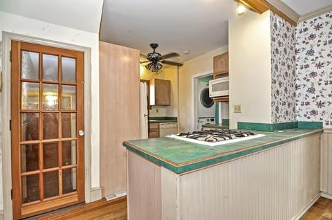 174 Hudson St, Fall River, MA 02720 photo 5