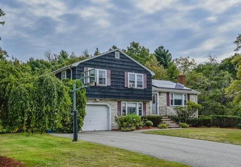 9 Stonewood Dr, Canton, MA 02021 photo 1