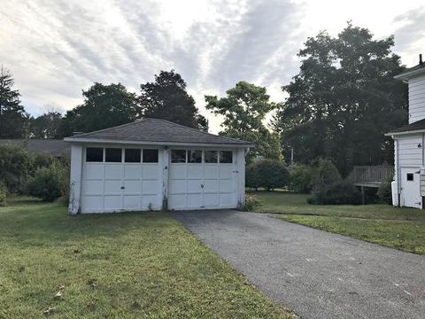 151 W Main St, Ware, MA 01082 photo 4