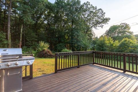 96 Plain St, Easthampton, MA 01027 photo 22