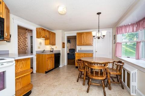 34 Kingston St, Reading, MA 01867 photo 9