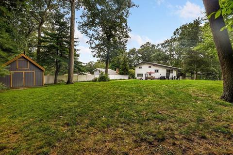 33 Walnut St, Millis, MA 02054 photo 40