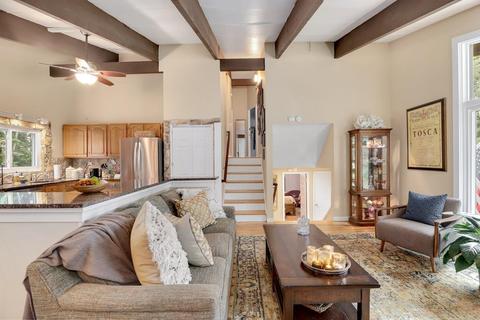 33 Walnut St, Millis, MA 02054 photo 7