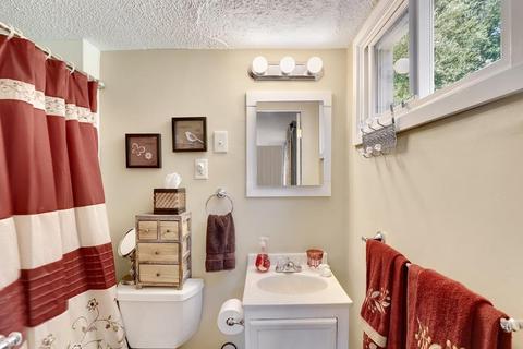 33 Walnut St, Millis, MA 02054 photo 30