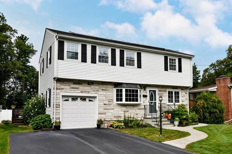 46 Winstead Ave, Dedham, MA 02026 photo 1