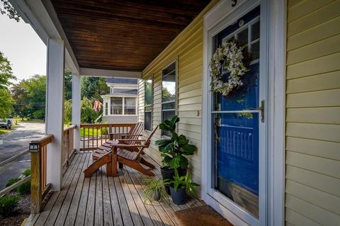3 Bennett St, Natick, MA 01760 photo 2