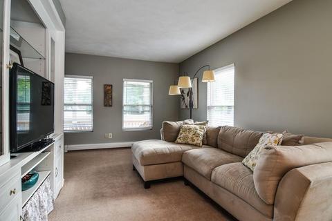 3 Bennett St, Natick, MA 01760 photo 4