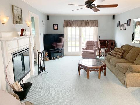 106 Colfax St, Fall River, MA 02720 photo 8