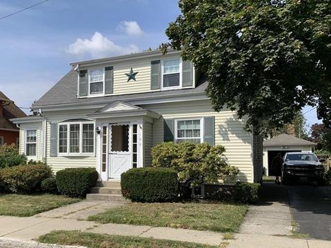 106 Colfax St, Fall River, MA 02720 photo 2