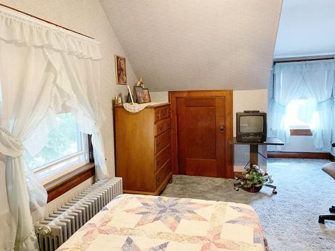 106 Colfax St, Fall River, MA 02720 photo 16