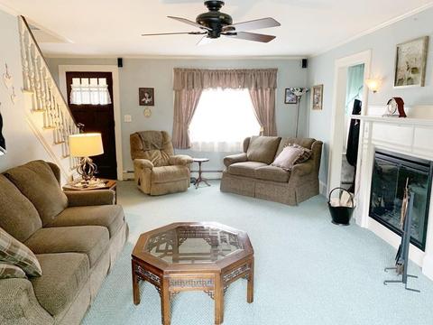 106 Colfax St, Fall River, MA 02720 photo 9