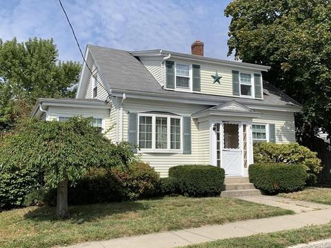 106 Colfax St, Fall River, MA 02720 photo 1