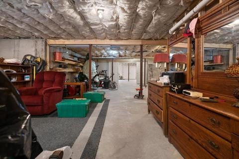 56 Pleasant St, Mendon, MA 01756 photo 26