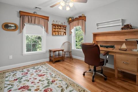 56 Pleasant St, Mendon, MA 01756 photo 19