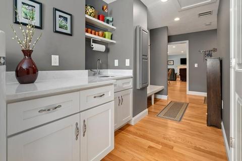 56 Pleasant St, Mendon, MA 01756 photo 24