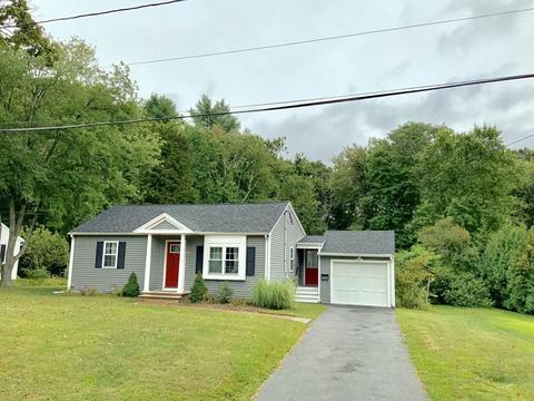 88 Coolidge Rd, Walpole, MA 02081 photo 1