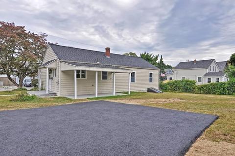 112 Pebble St, Fall River, MA 02721 photo 31
