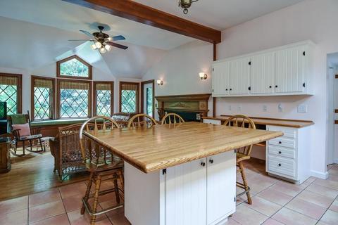 7 Wakeland Rd, Dover, MA 02030 photo 7