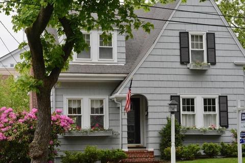 8 Sanborn Rd, Hingham, MA 02043 photo 1