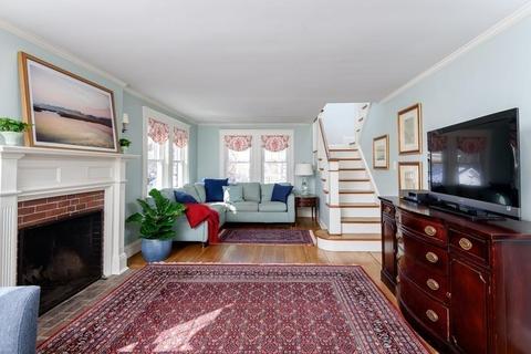 8 Sanborn Rd, Hingham, MA 02043 photo 2