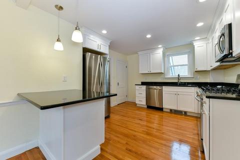 28 Ford St, Dedham, MA 02026 photo 16