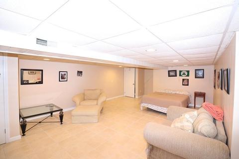 5 Crowningshield Rd, Worcester, MA 01604 photo 9