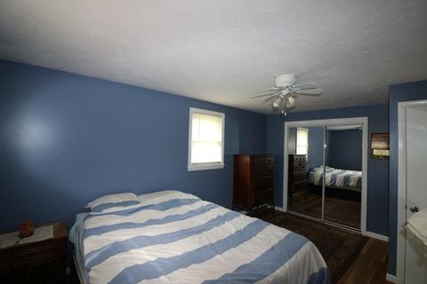 5 Crowningshield Rd, Worcester, MA 01604 photo 4
