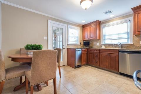 49 Floyd St, Everett, MA 02149 photo 6