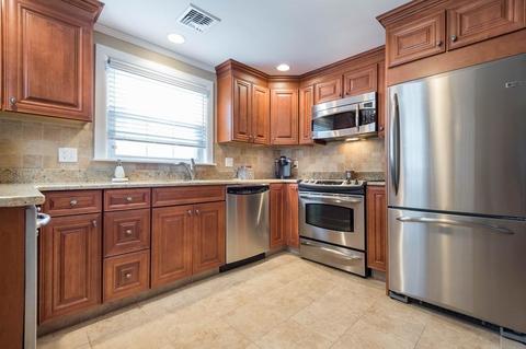 49 Floyd St, Everett, MA 02149 photo 5