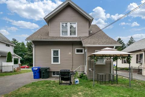 37 Parkside St, Springfield, MA 01104 photo 5