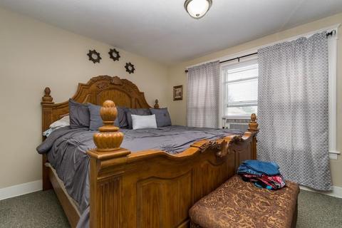 37 Parkside St, Springfield, MA 01104 photo 18