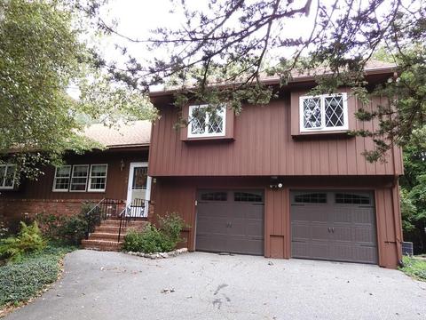 599 Forest St, Methuen, MA 01844 photo 1
