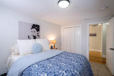 1133 South St, Needham, MA 02492 photo 12