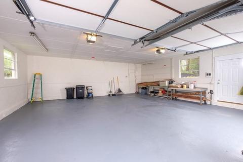 1133 South St, Needham, MA 02492 photo 26