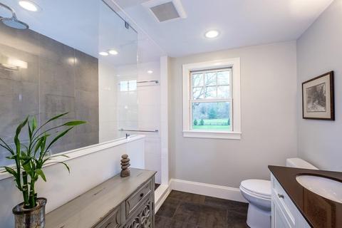 1133 South St, Needham, MA 02492 photo 10