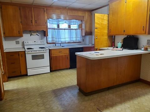 120 Park St, Fall River, MA 02721 photo 12