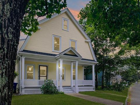 6 Concord St, Maynard, MA 01754 photo 1