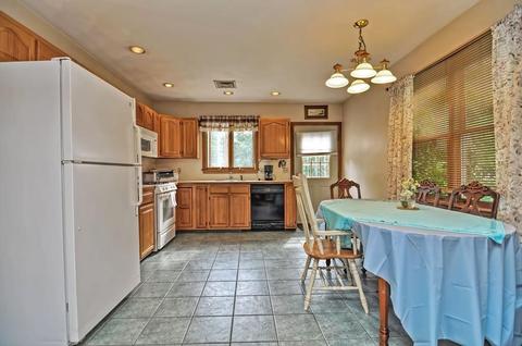 427 Washington St, Canton, MA 02021 photo 3