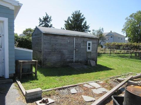 503 Charles St, Fall River, MA 02724 photo 6