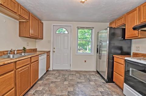 154 Lower Gore Rd, Webster, MA 01570 photo 7