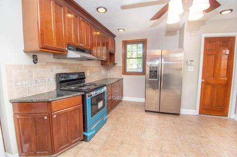 80 Chapin Ter, Springfield, MA 01107 photo 8