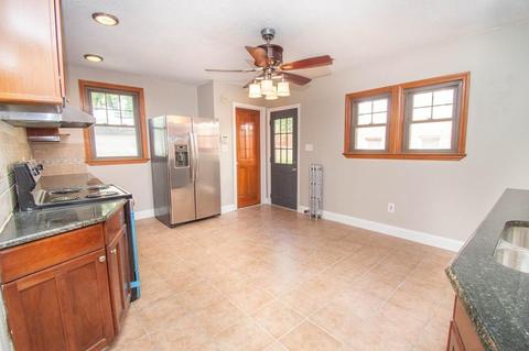 80 Chapin Ter, Springfield, MA 01107 photo 6