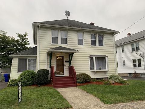 60 Jenness St, Springfield, MA 01104 photo 1