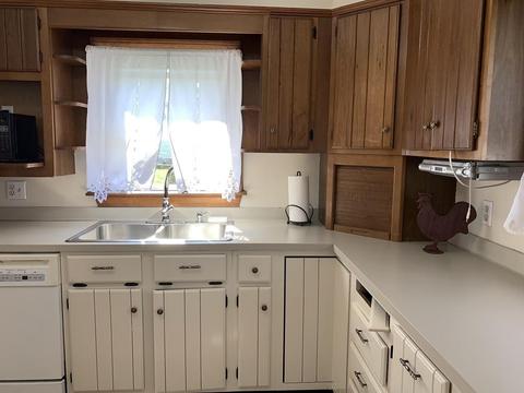 60 Jenness St, Springfield, MA 01104 photo 2