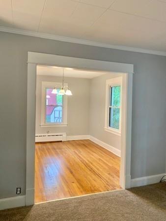 28 Griffin St, Springfield, MA 01104 photo 9