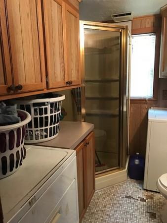 34 Georgetown St, Springfield, MA 01104 photo 9